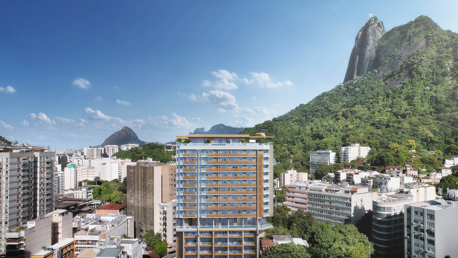 O First no Humaitá com o Corcovado e o Cristo ao fundo