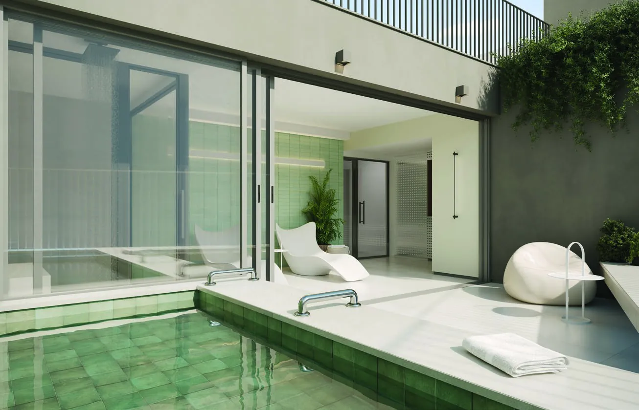 O terraço com hidromassagem do rooftop do Oui Ipanema