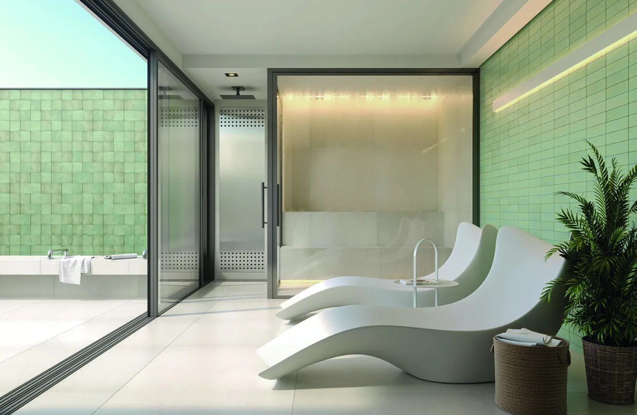 A sauna com área de repouso do Oui Ipanema
