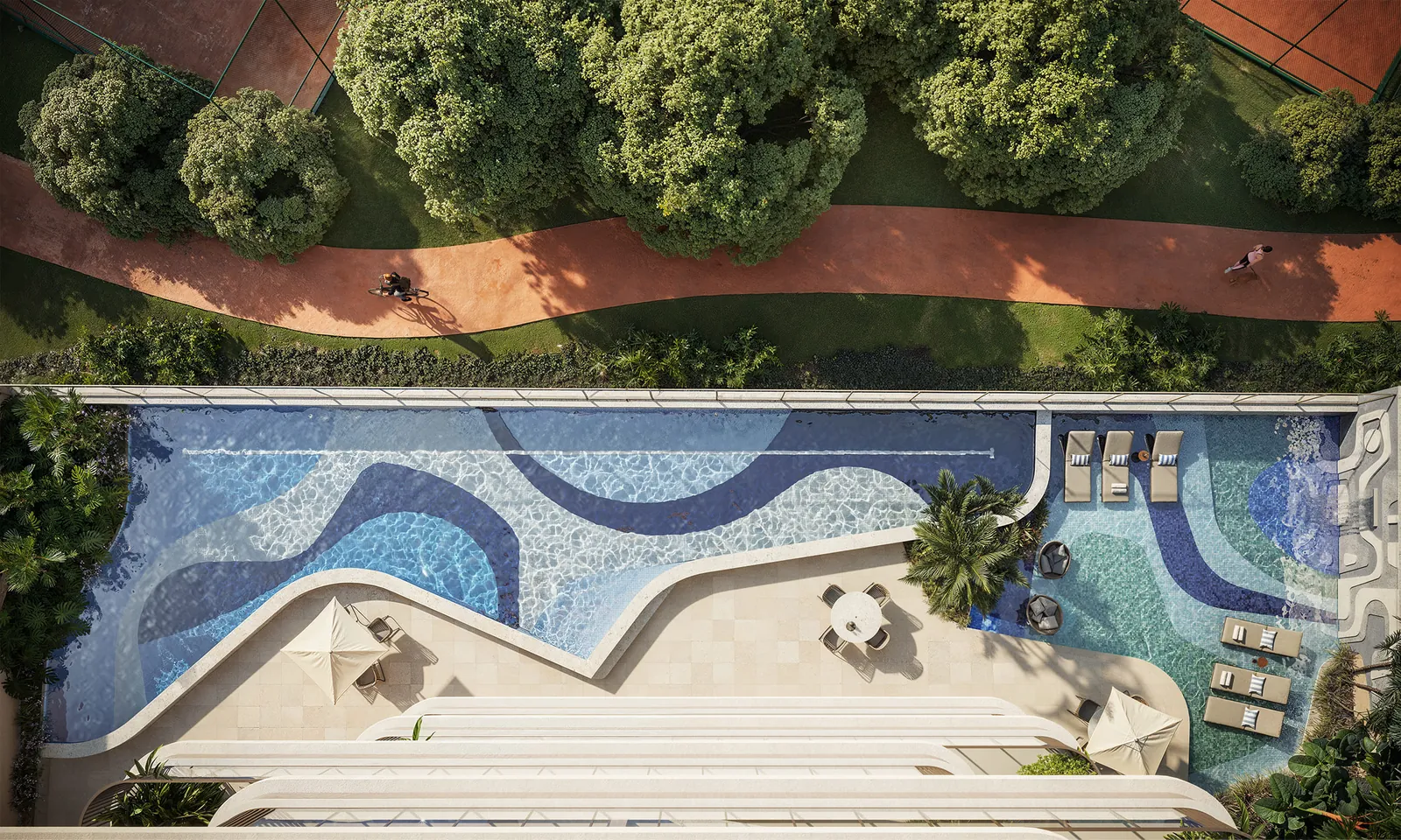 Vista do alto da piscina com mosaico azul e branco de Burle Marx e as árvores do parque